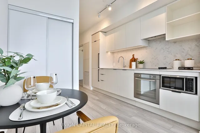 Additional image 7 of 82 Dalhousie St Unit PH08