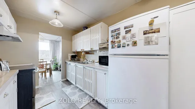 Additional image 17 of 2 Glamorgan Ave Unit 1015