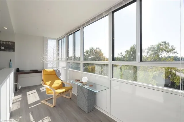 Additional image 17 of 24 Midland Dr Unit 406