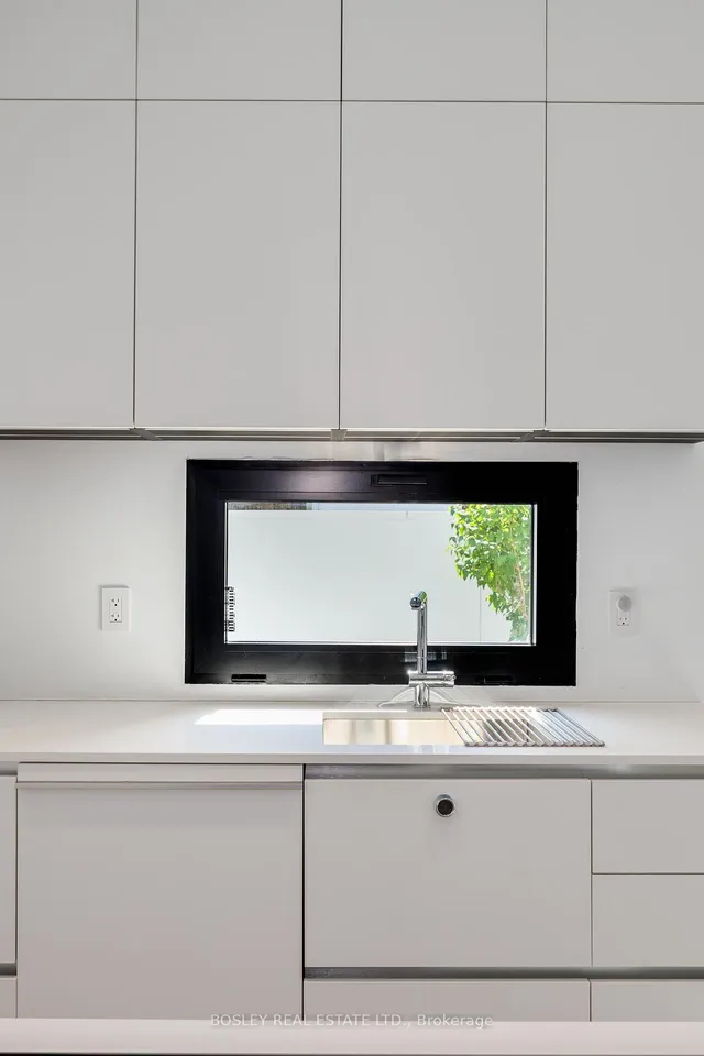 Additional image 16 of 147 Hanson St