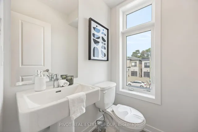 Additional image 29 of 26 Danielle Moore Circ