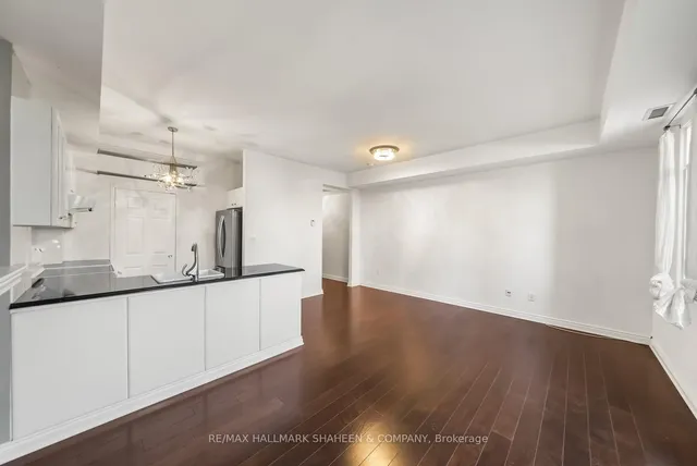 Additional image 14 of 500 Richmond St Unit 331