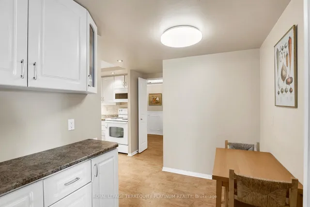 Additional image 12 of 3 Concorde Pl Unit 1202