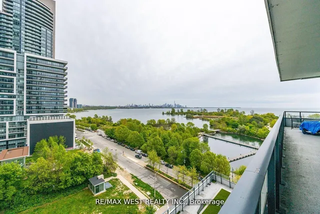 Additional image 20 of 20 Shore Breeze Dr Unit 702