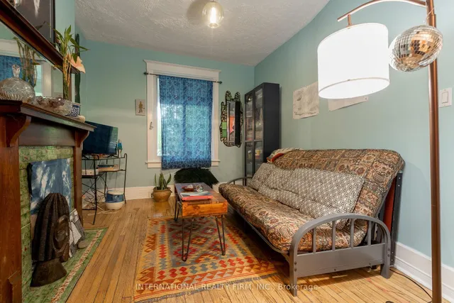 Additional image 9 of 1273 Lansdowne Ave