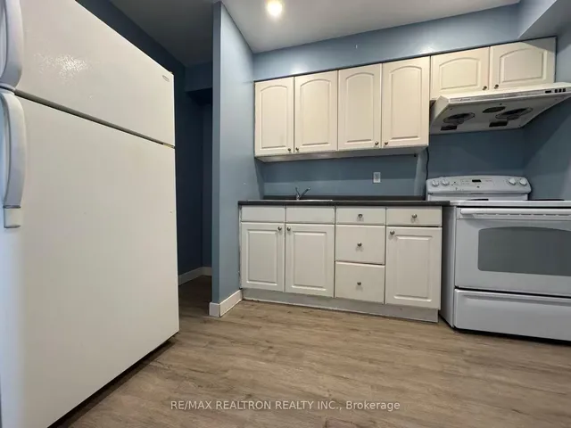 Additional image 25 of 100 Dundalk Dr Unit 909