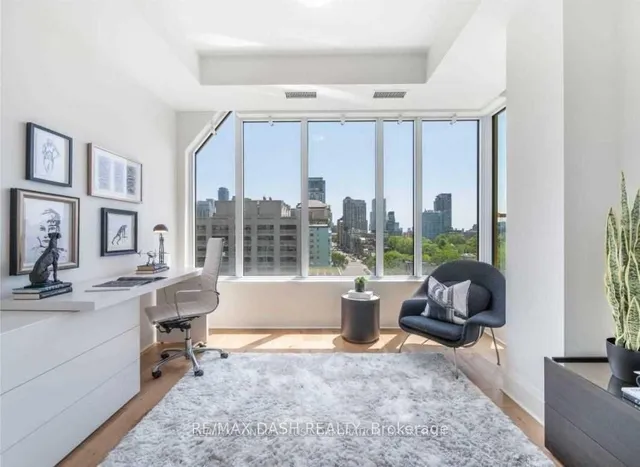 Additional image 26 of 151 Avenue Rd Unit 806