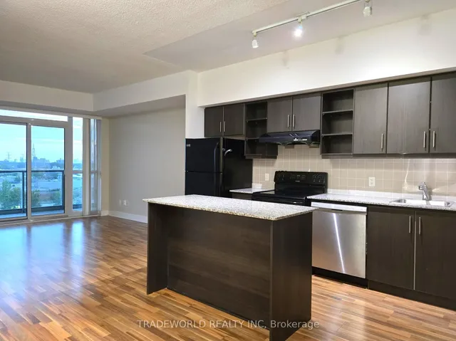 Additional image 3 of 35 Brian Peck Cres Unit 1016