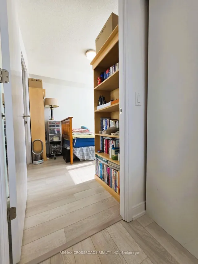 Additional image 8 of 20 Thomas Riley Rd Unit 2709