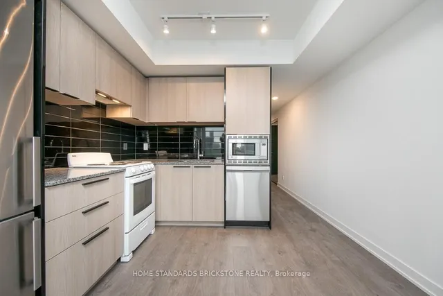 Additional image 5 of 501 Yonge St Unit 3010
