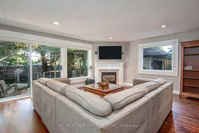 Additional image 23 of 839 Queens Blvd