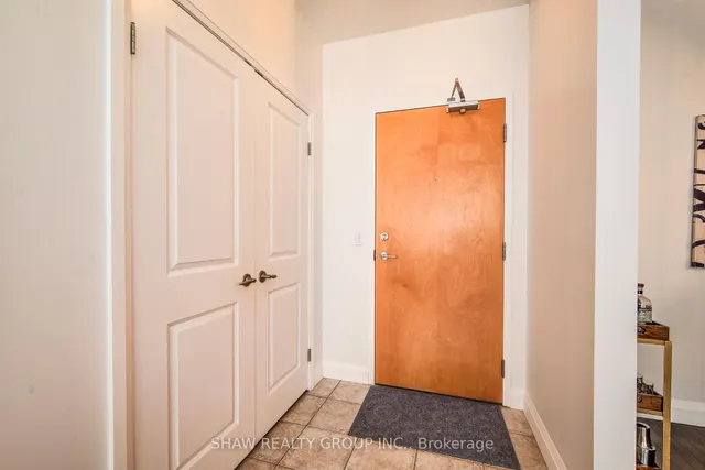 Additional image 4 of 165 Duke St Unit 110