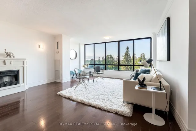 Additional image 7 of 65 Skymark Dr Unit 201