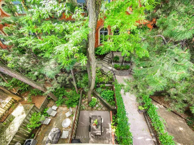 Additional image 28 of 280 Sherbourne St Unit 4