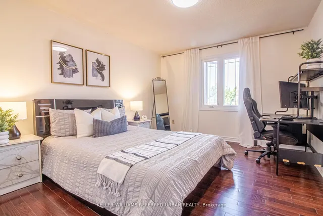 Additional image 18 of 63 Holmbush Cres