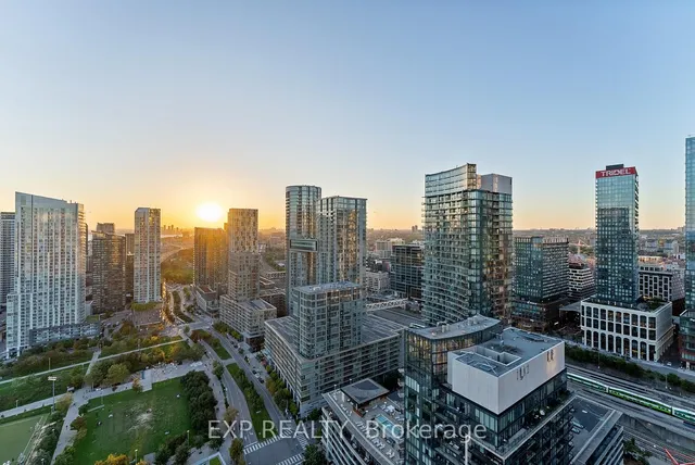 Additional image 31 of 15 Fort York Blvd Unit 4101