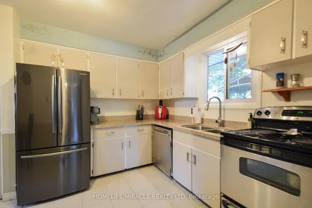 Additional image 18 of 36 Arrowhead Pl