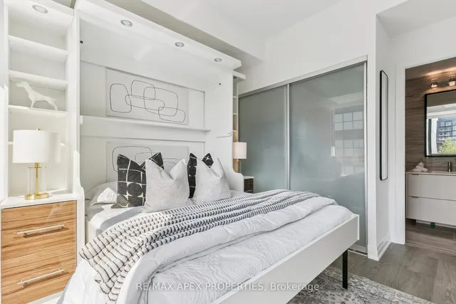 Additional image 24 of 280 Howland Ave Unit 317