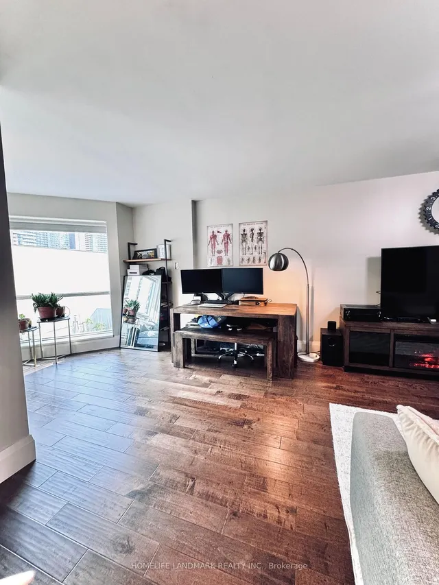 Additional image 42 of 10 Queens Quay Unit 408