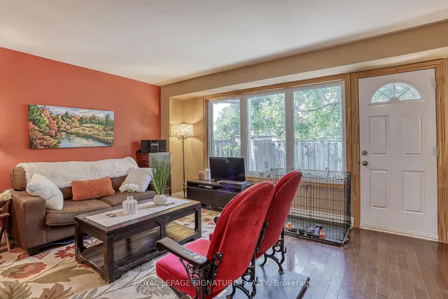 Additional image 7 of 74 Crab Appleway