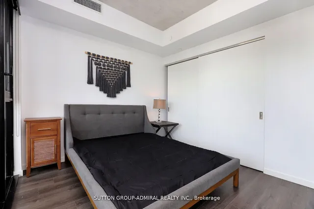 Additional image 14 of 7 Smith Cres Unit 323