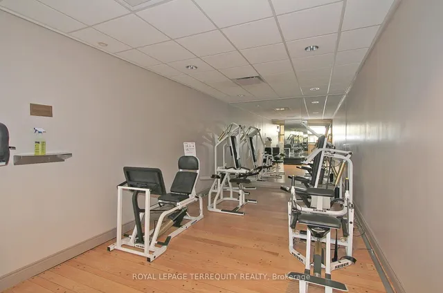 Additional image 48 of 55 Harbour Sq Unit 2311