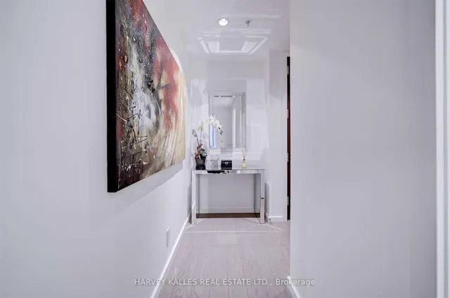 Additional image 7 of 180 University Ave Unit 2508