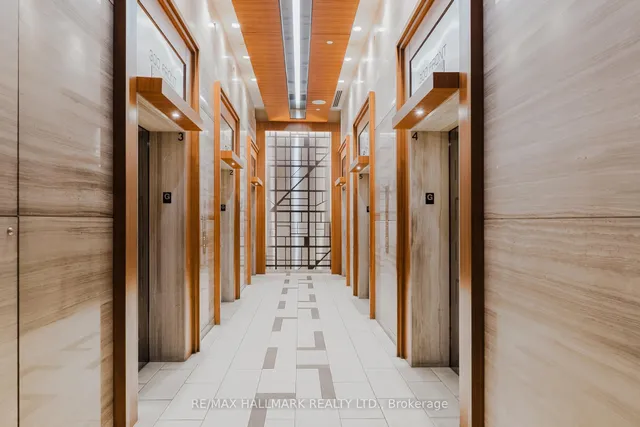 Additional image 31 of 300 Front St Unit 2213