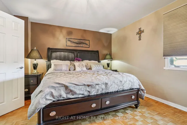 Additional image 18 of 165 Locksley Ave