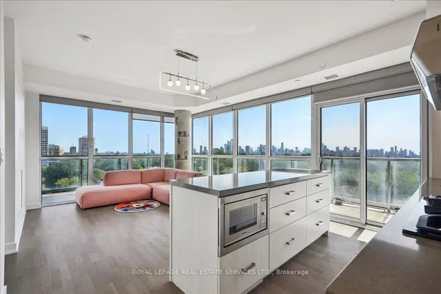 Additional image 3 of 501 St Clair Ave Unit 905