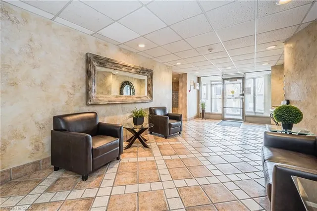 Additional image 4 of 55 Green Valley Dr Unit 307