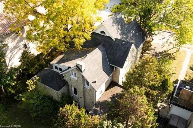 Additional image 42 of 44 Ellen St