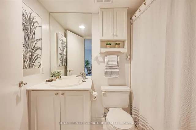 Additional image 15 of 410 Queens Quay Unit 505