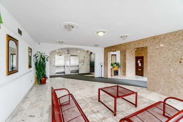 Additional image 15 of 5 Frith Rd Unit 808