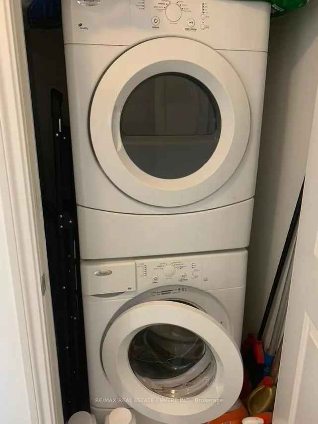 Additional image 8 of 80 Marine Parade Dr Unit 1906