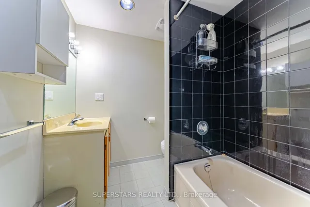 Additional image 39 of 103 New Forest Sq