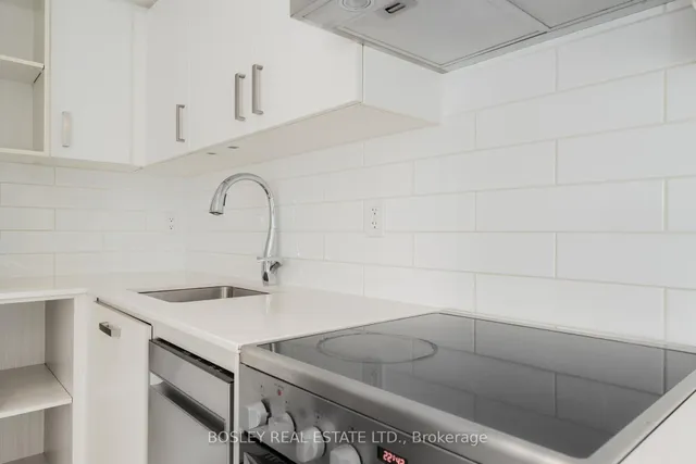 Additional image 17 of 125 Redpath Ave Unit 1006