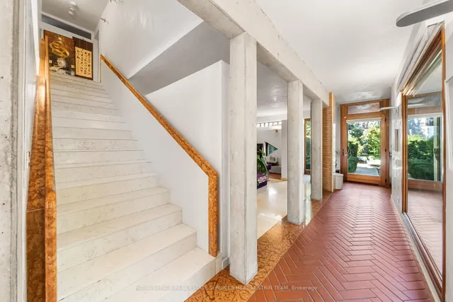 Additional image 16 of 31 Governors Rd