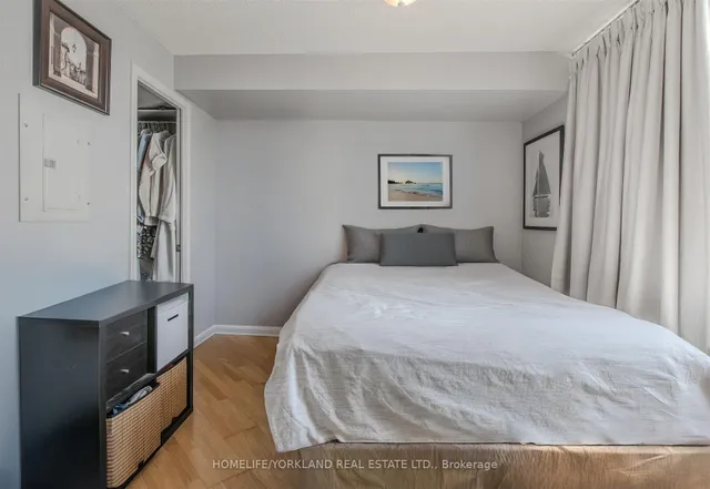 Additional image 16 of 230 Queens Quay Unit 323