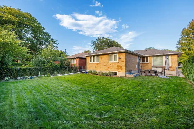 Additional image 35 of 122 Collinson Blvd