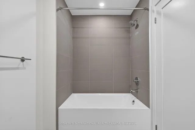 Additional image 36 of 89 Church St Unit 1209