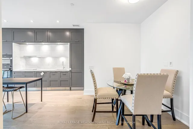 Additional image 9 of 155 Merchants' Wharf Unit 826