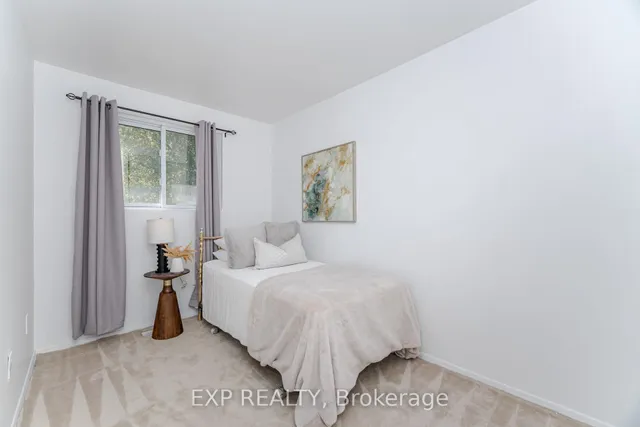 Additional image 12 of 125 Hollyberry Tr