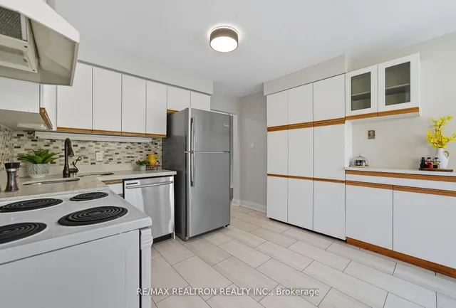 Additional image 19 of 83 Fieldside Dr