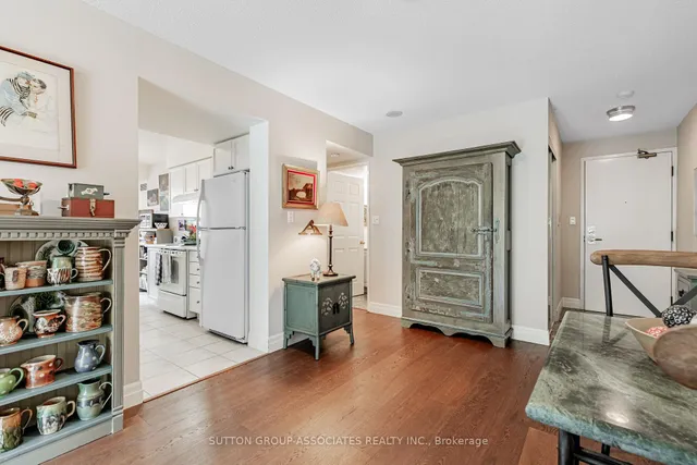 Additional image 3 of 253 Merton St Unit 303