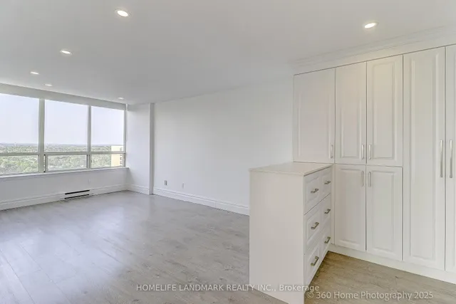 Additional image 10 of 175 Bamburgh Circ Unit Ph15