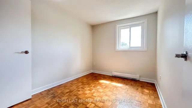 Additional image 25 of 160 Jansen Ave Unit 32