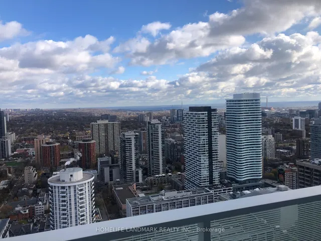 Additional image 2 of 501 Yonge St Unit 4007