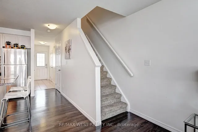 Additional image 19 of 21 Machado St