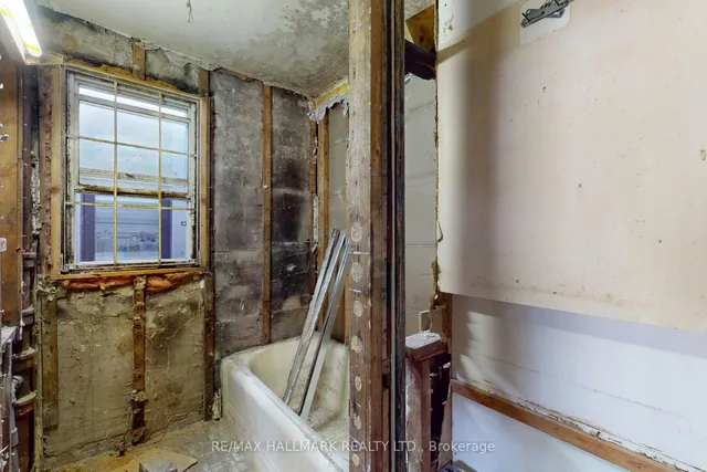 Additional image 14 of 53 Highfield Rd